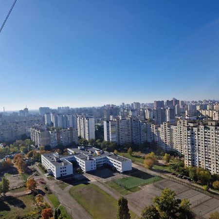 Видовые Апартаменты Kiev Extérieur photo