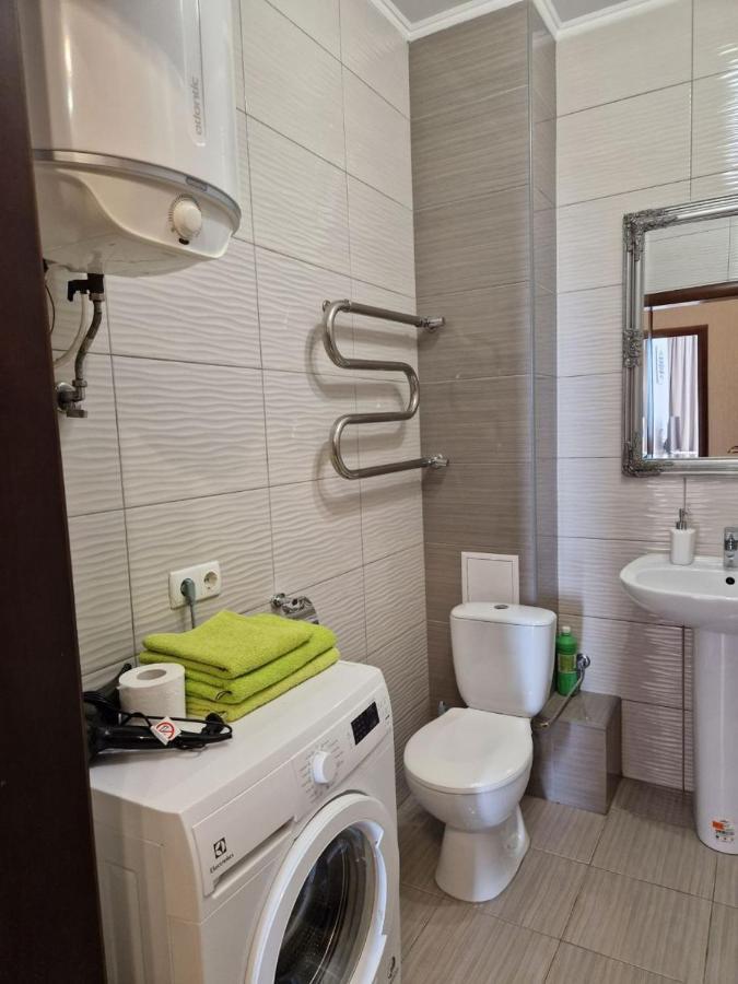 Видовые Апартаменты Kiev Extérieur photo